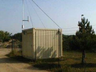 AMS02 klimatisierter Container mit Wetterstation